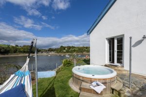 Luxury Seaside Holiday Home Rental with Stunning Sea views in Gillan Helford Cornwall
