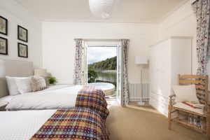 Luxury Seaside Holiday Home Rental with Stunning Sea views in Gillan Helford Cornwall