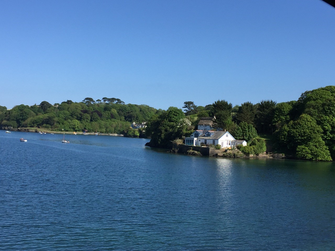 Luxury Seaside Holiday Home Rental with Stunning Sea views in Gillan Helford Cornwall